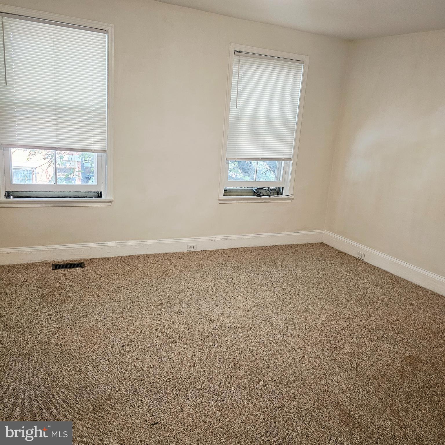 GRADUATE HOSPITAL - Residential Lease