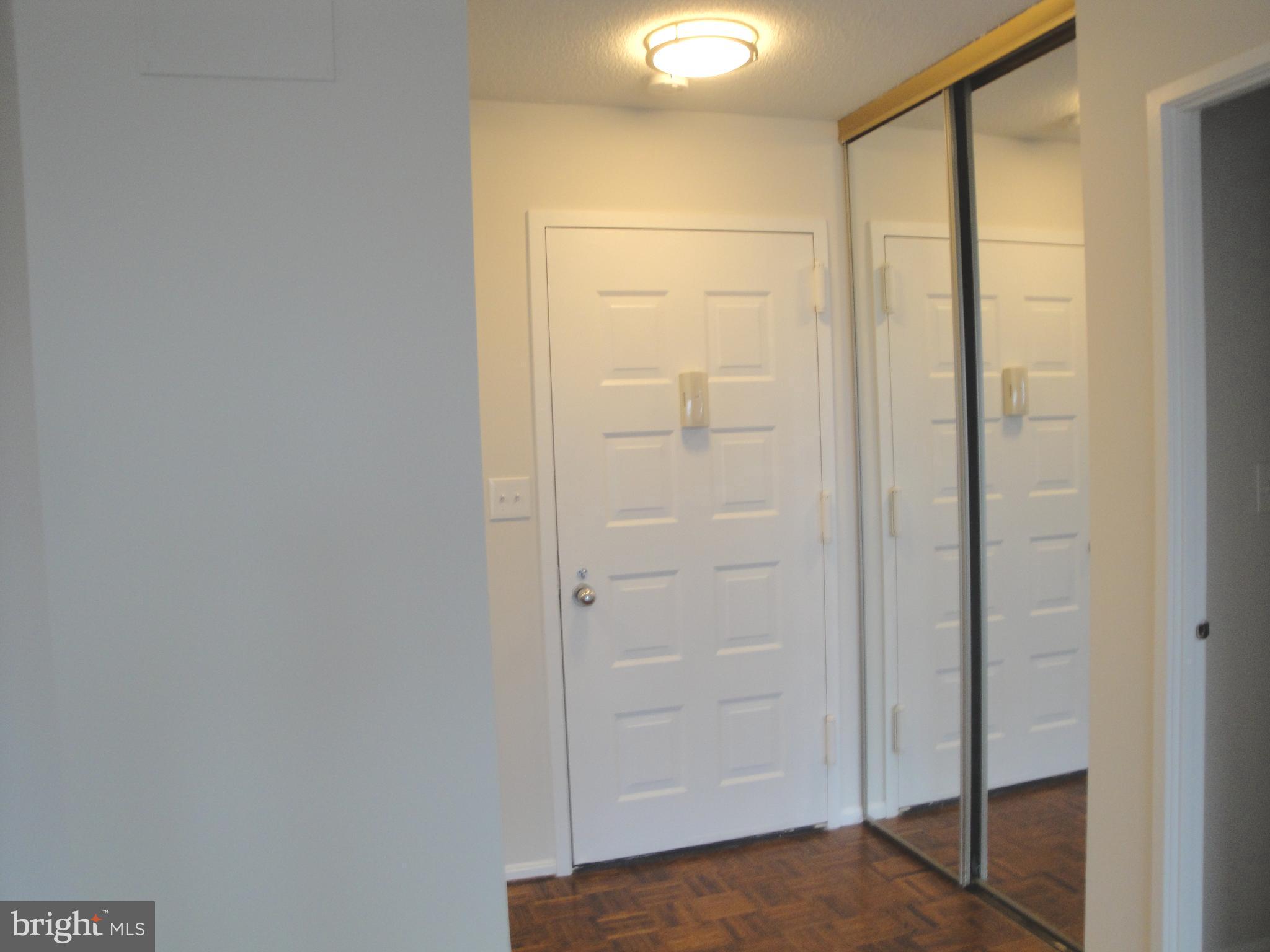 ROTONDA - Residential Lease