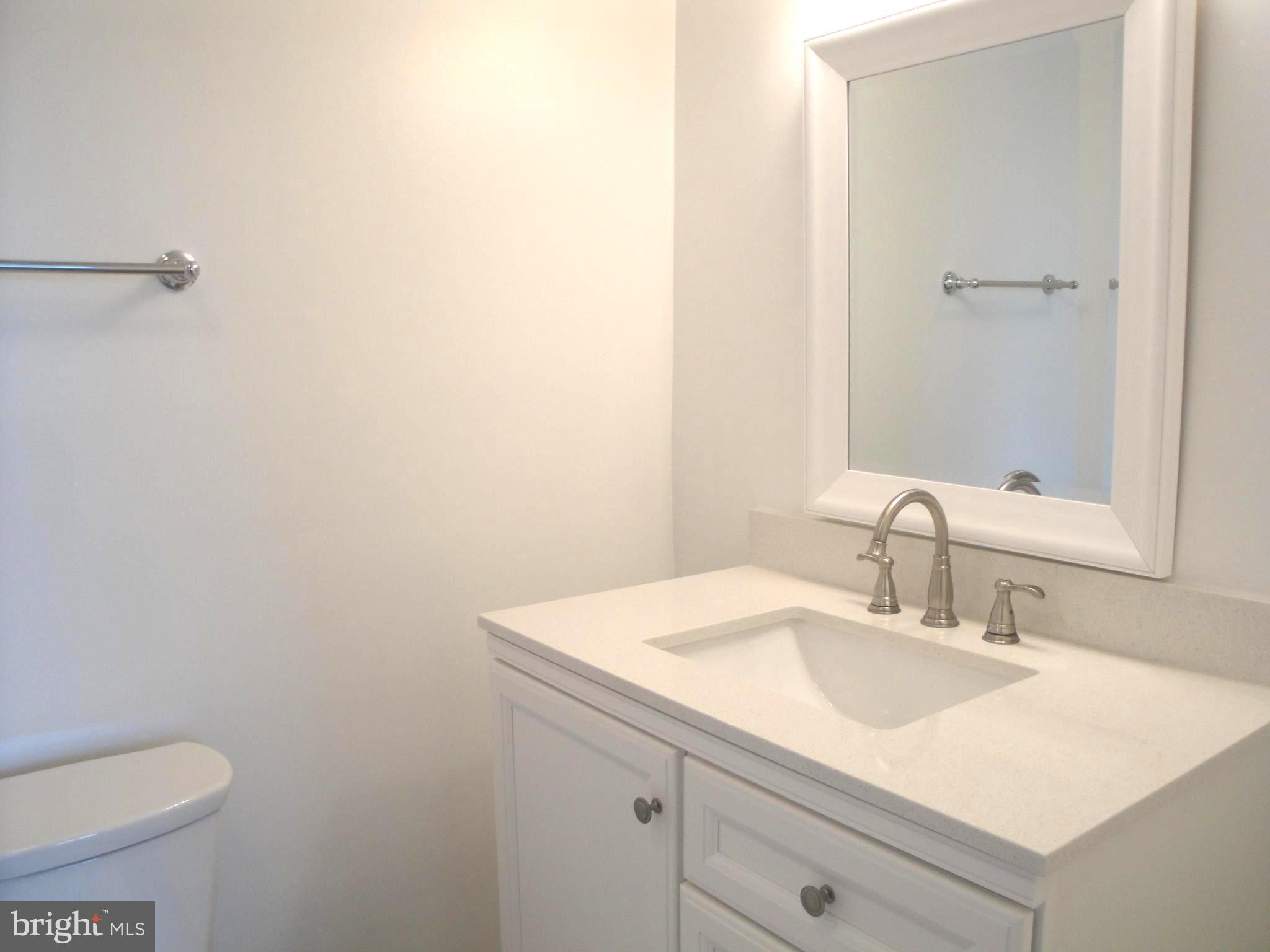 ROTONDA - Residential Lease