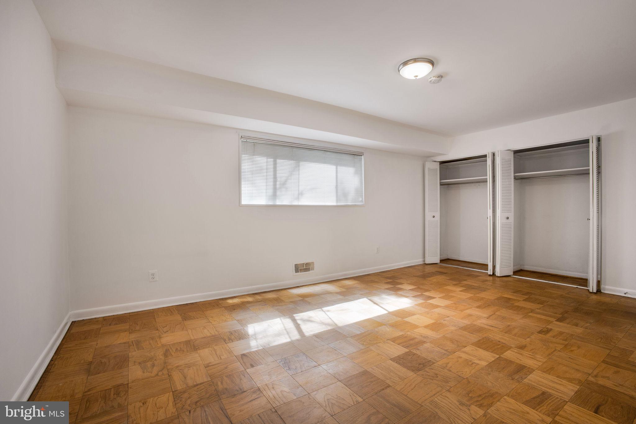 PARKSIDE CONDOMINIUMS - Residential