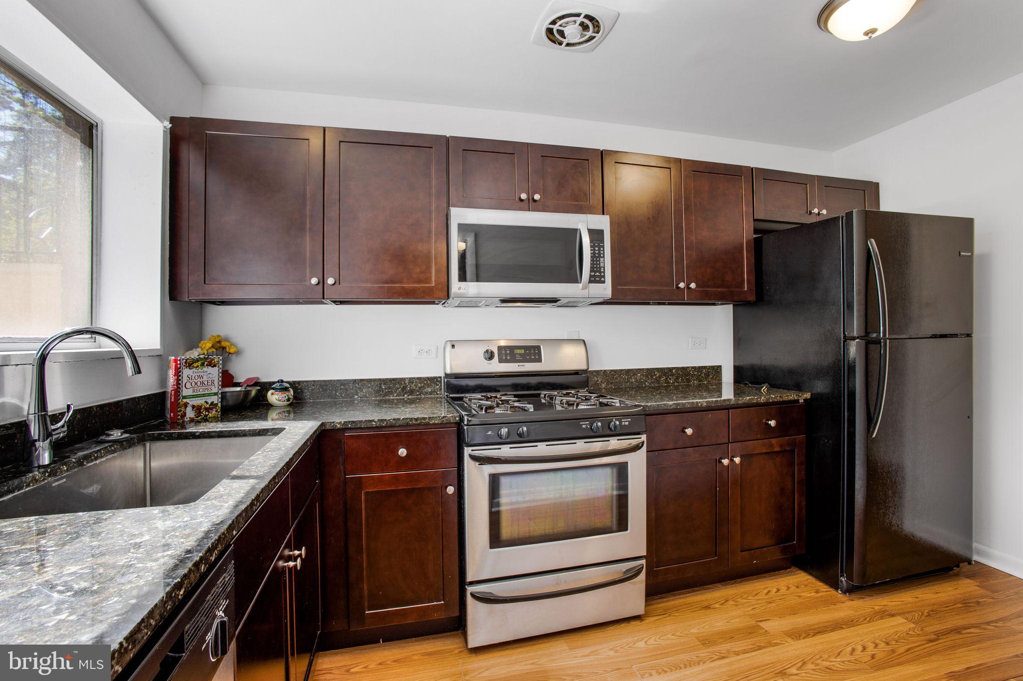 PARKSIDE CONDOMINIUMS - Residential