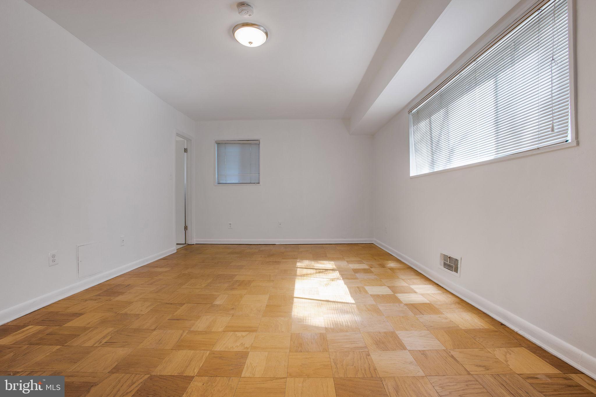 PARKSIDE CONDOMINIUMS - Residential