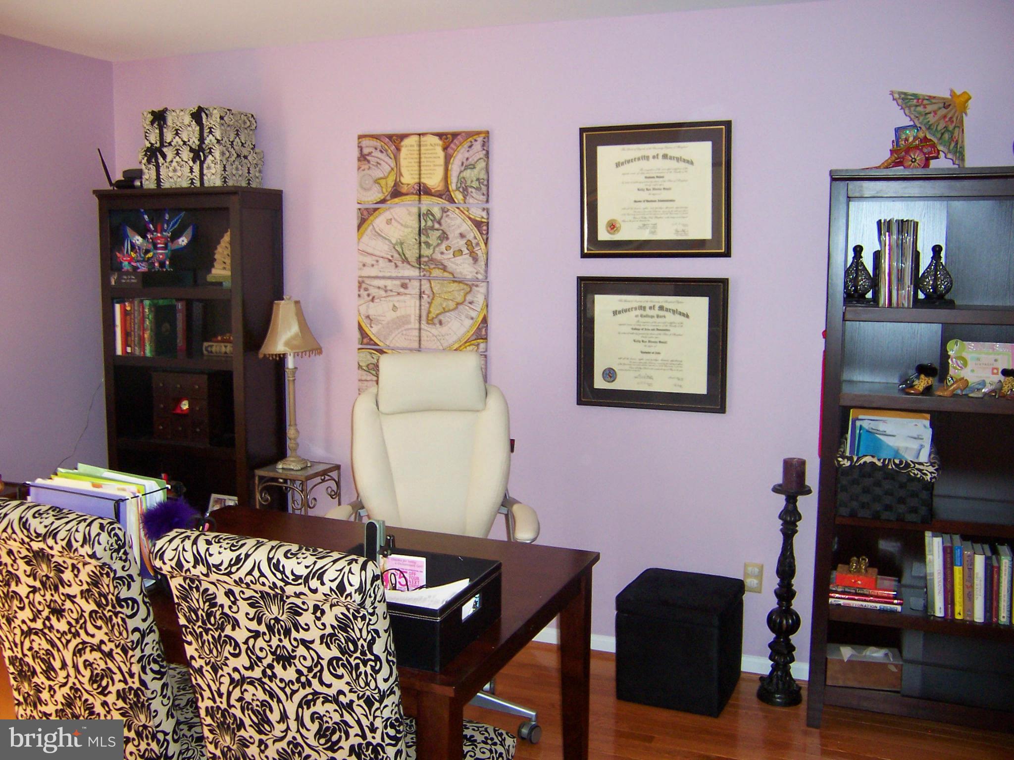 TREEVIEW ESTATES - Residential Lease