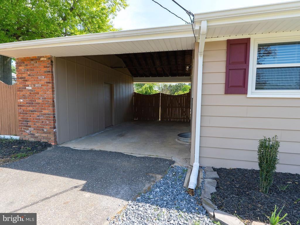 180 MARY ELMER DRIVE