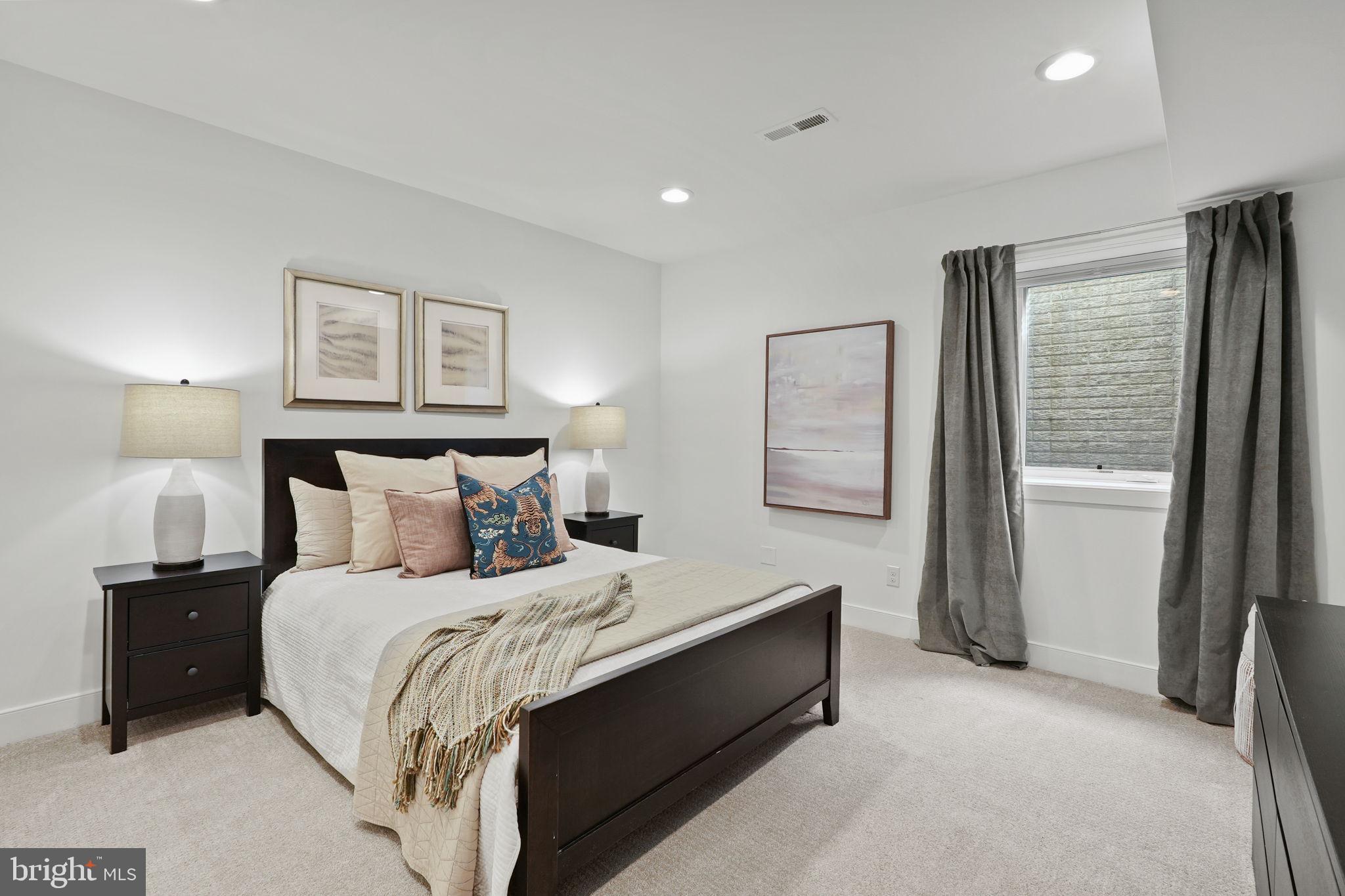 OLD TOWN - Residential