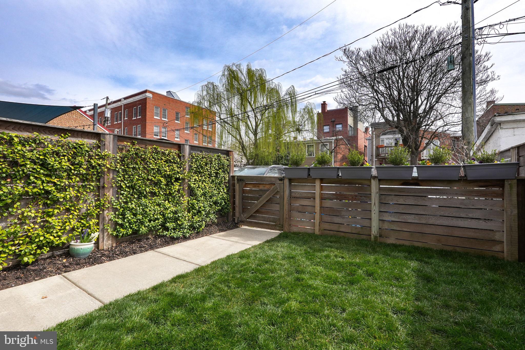 OLD TOWN - Residential