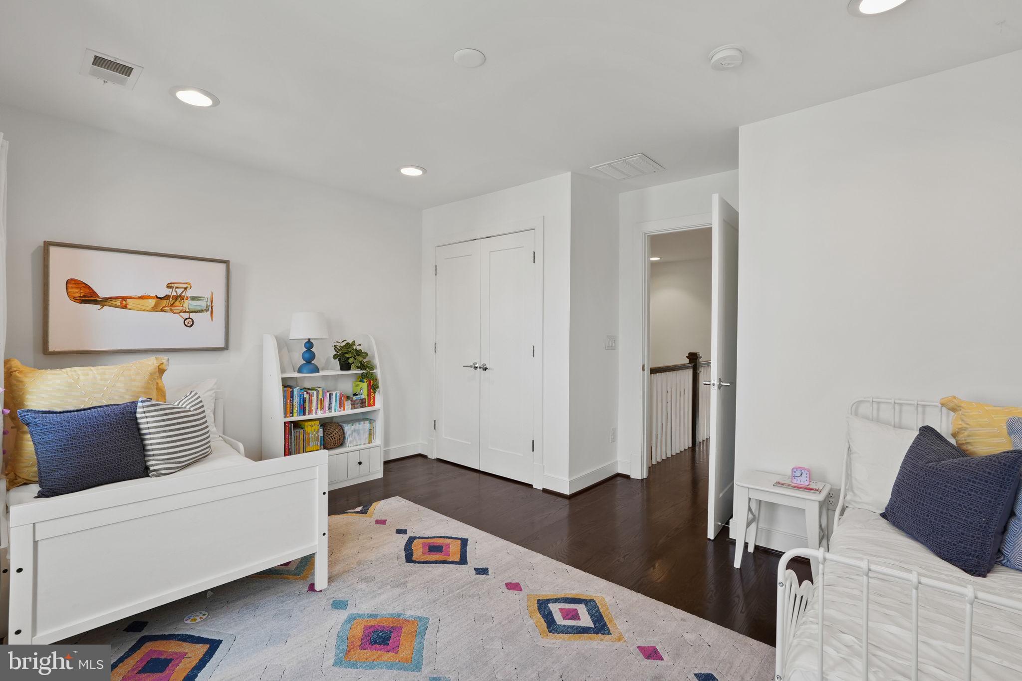 OLD TOWN - Residential