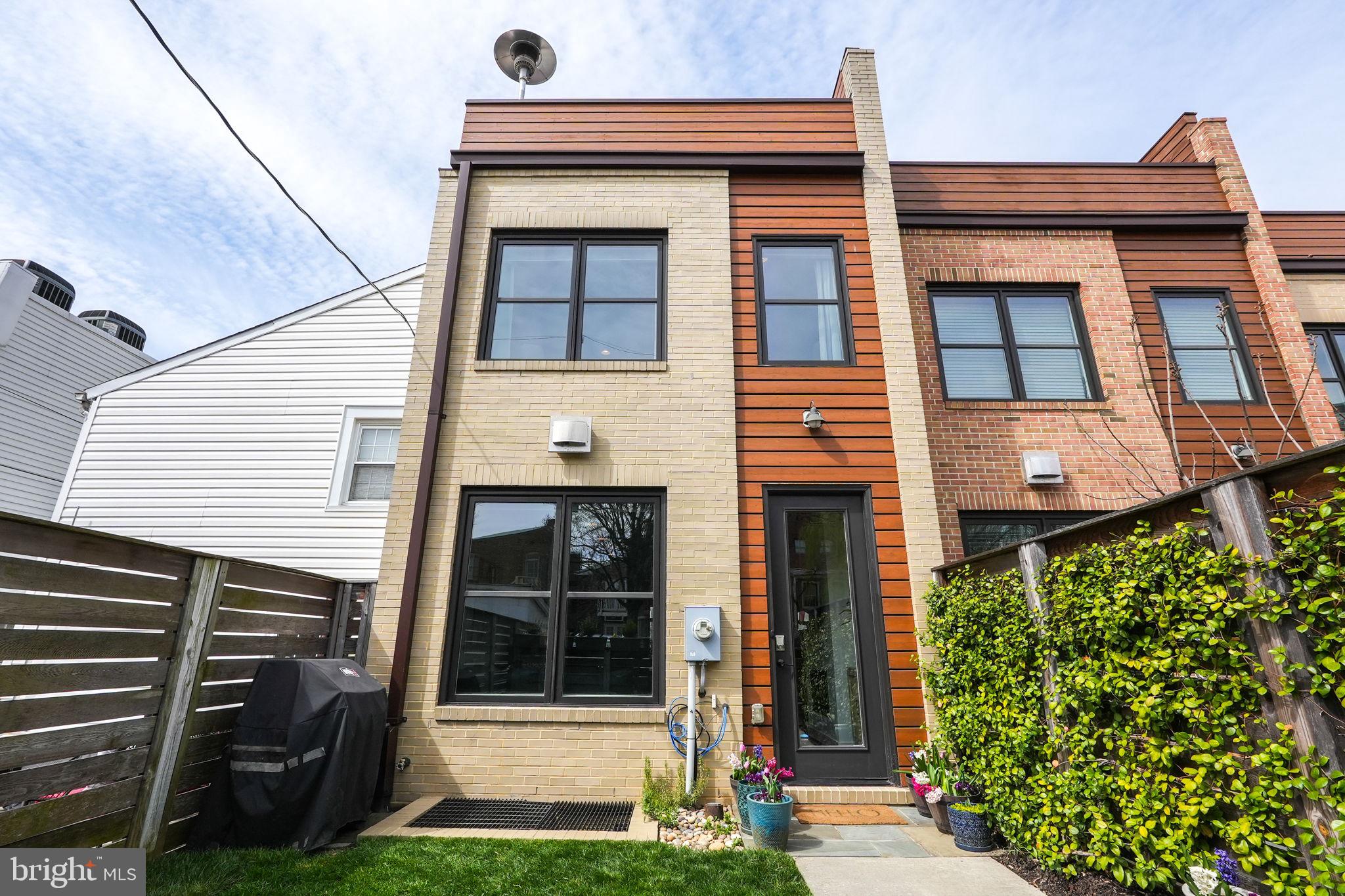 OLD TOWN - Residential