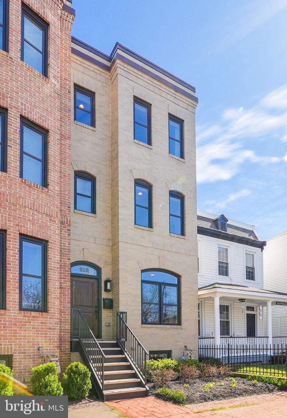 OLD TOWN - Residential