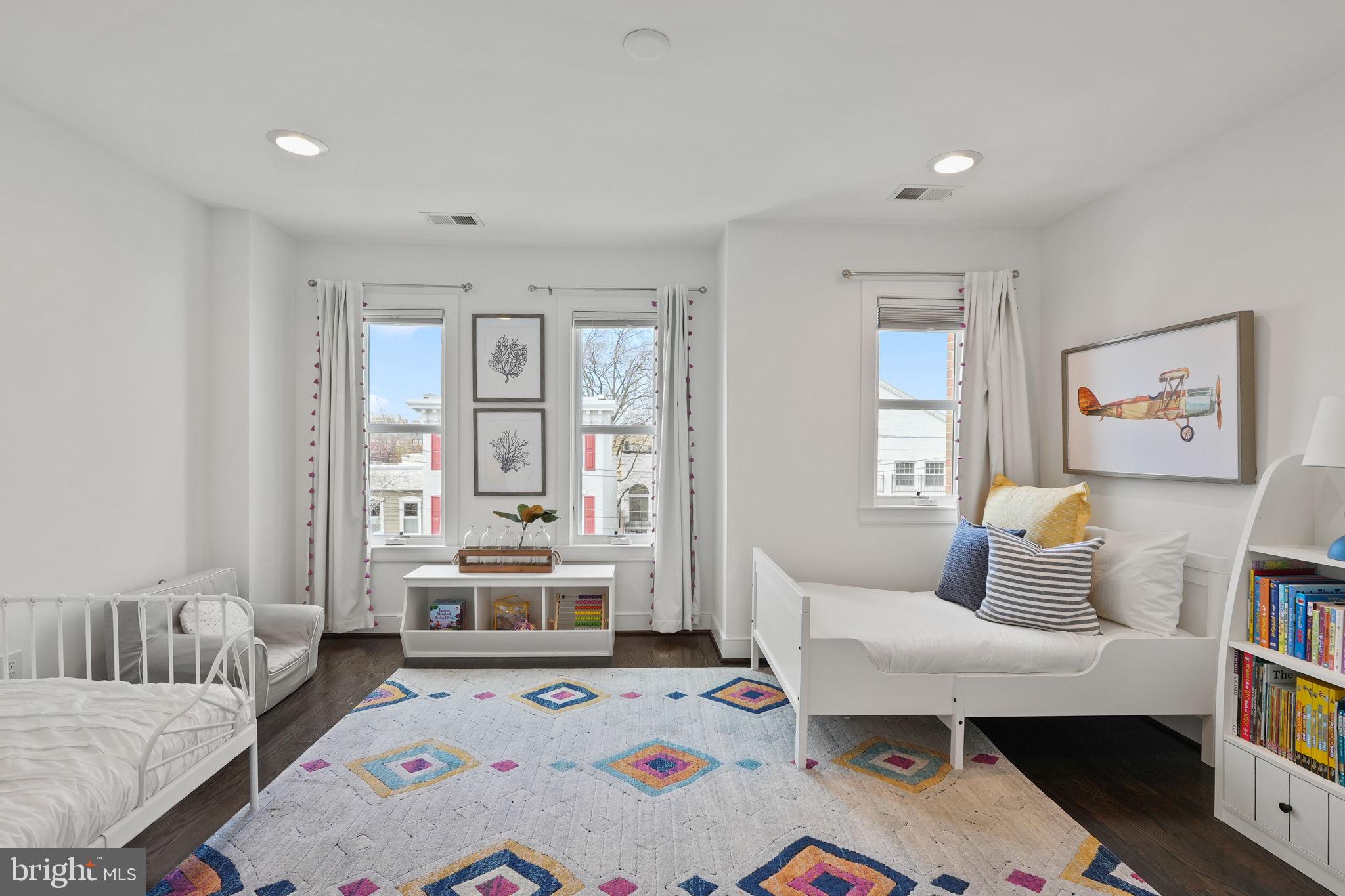 OLD TOWN - Residential