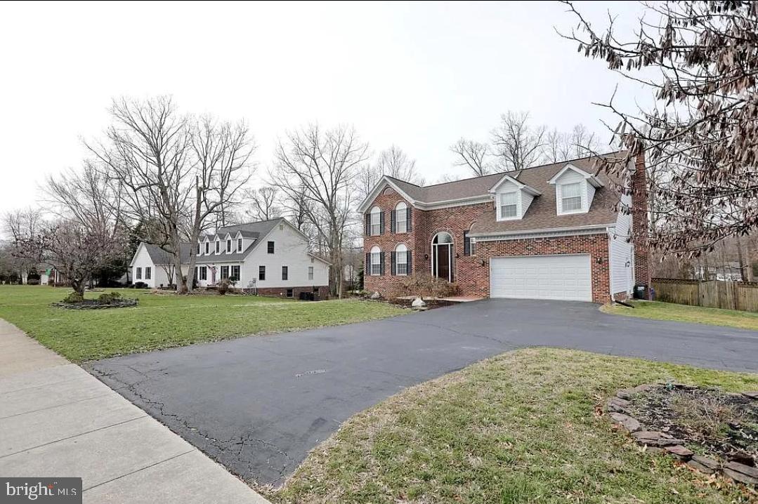 KINGS GRANT - Residential