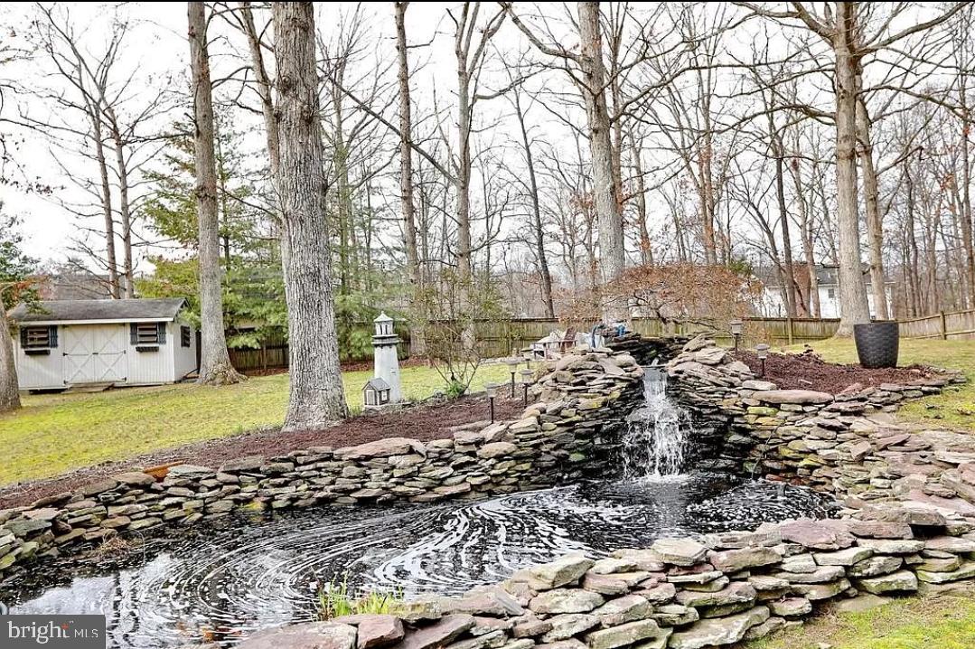 KINGS GRANT - Residential