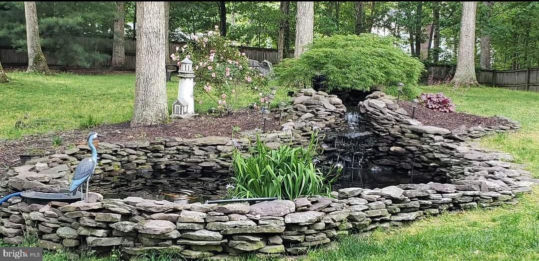 KINGS GRANT - Residential