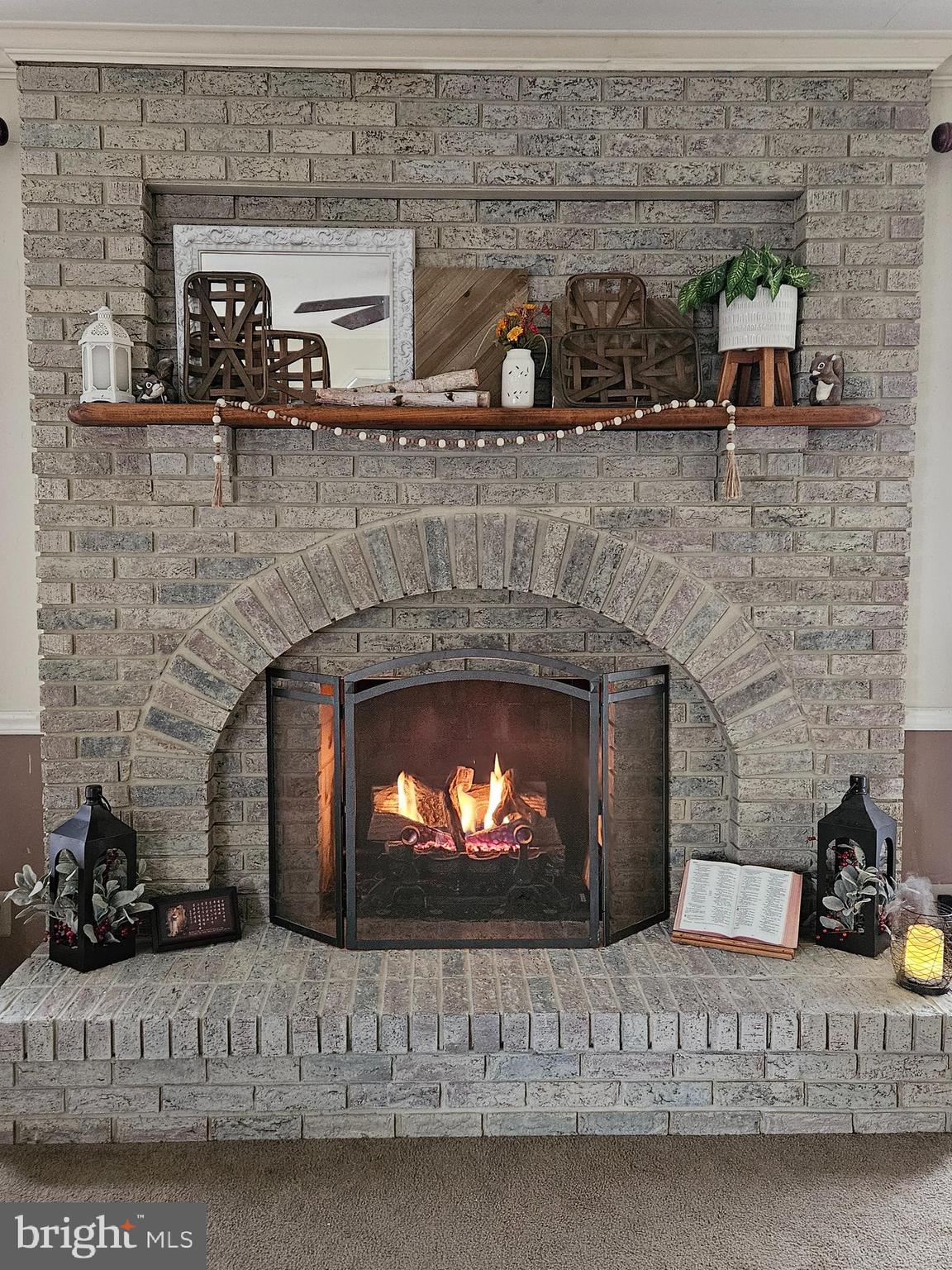 KINGS GRANT - Residential