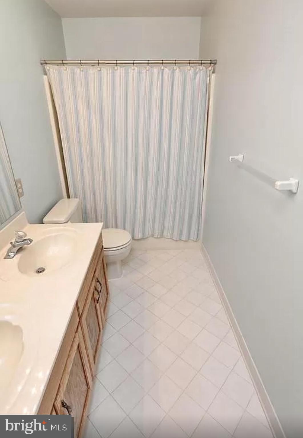 KINGS GRANT - Residential