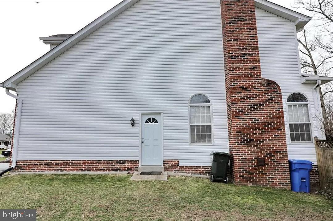 KINGS GRANT - Residential