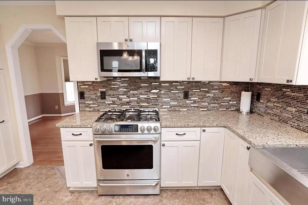 KINGS GRANT - Residential