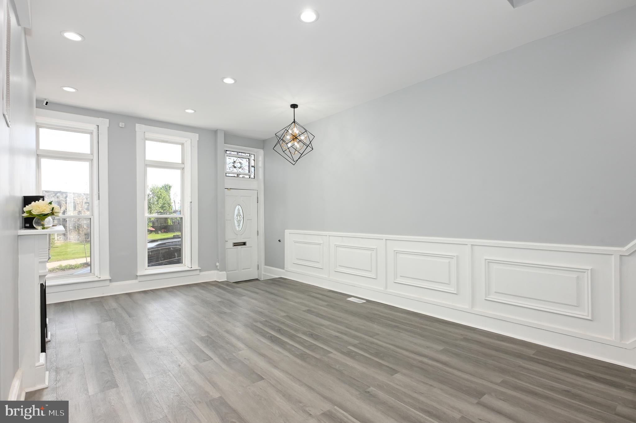 BIDDLE STREET - Residential