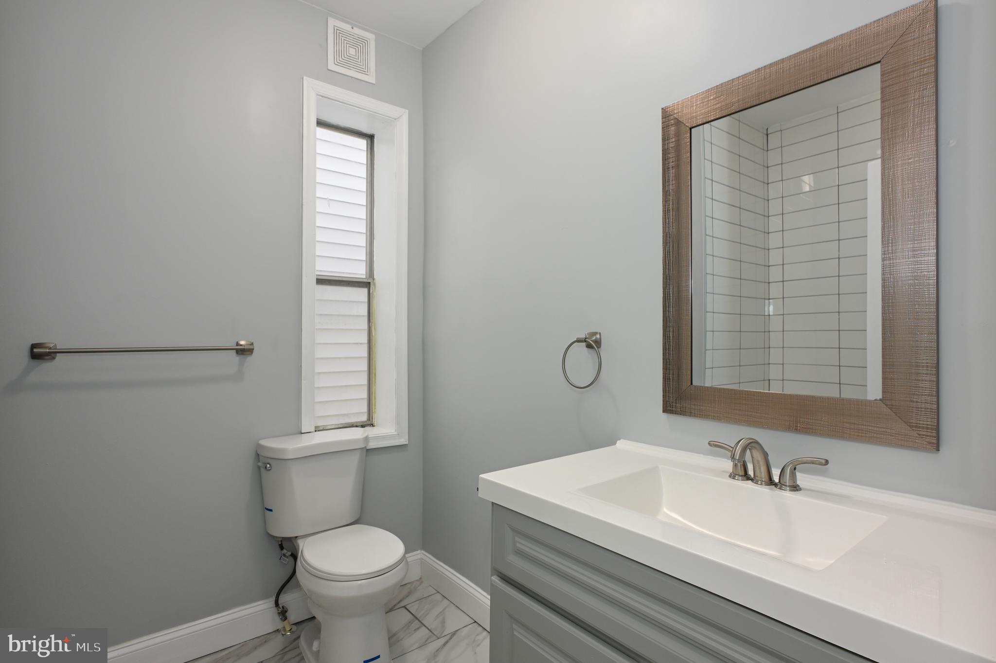 BIDDLE STREET - Residential