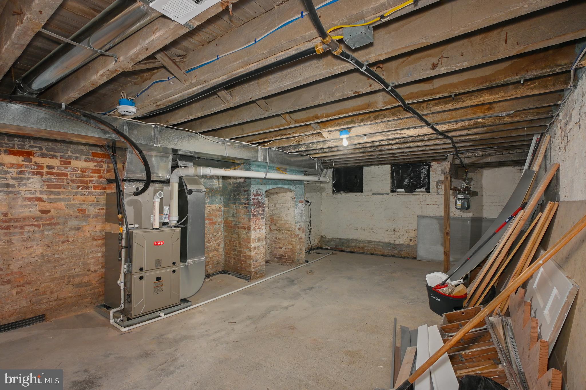 BIDDLE STREET - Residential