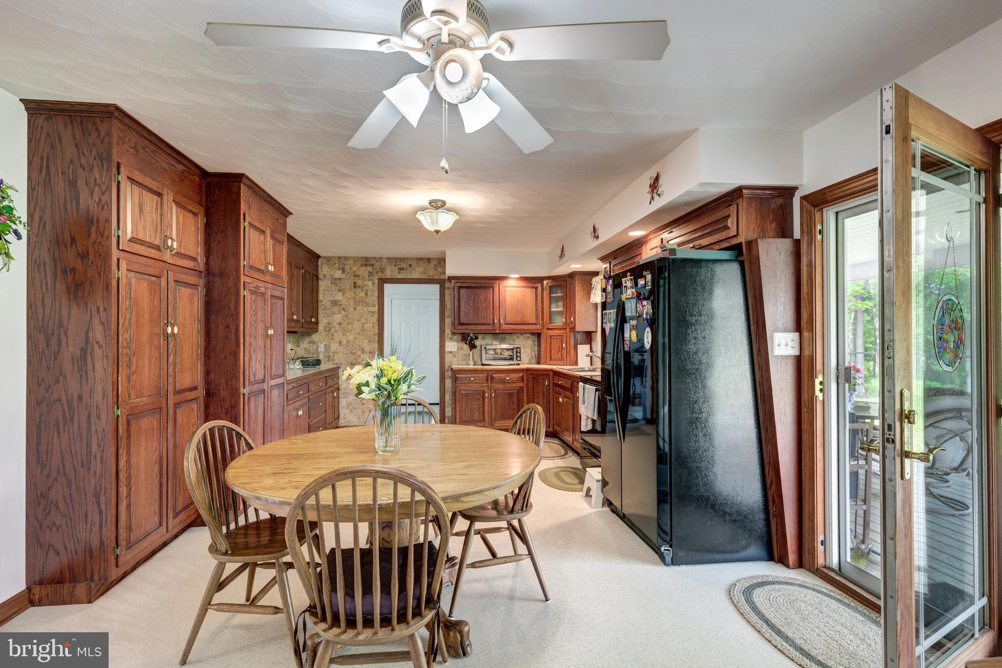 DEER CHASE - Residential