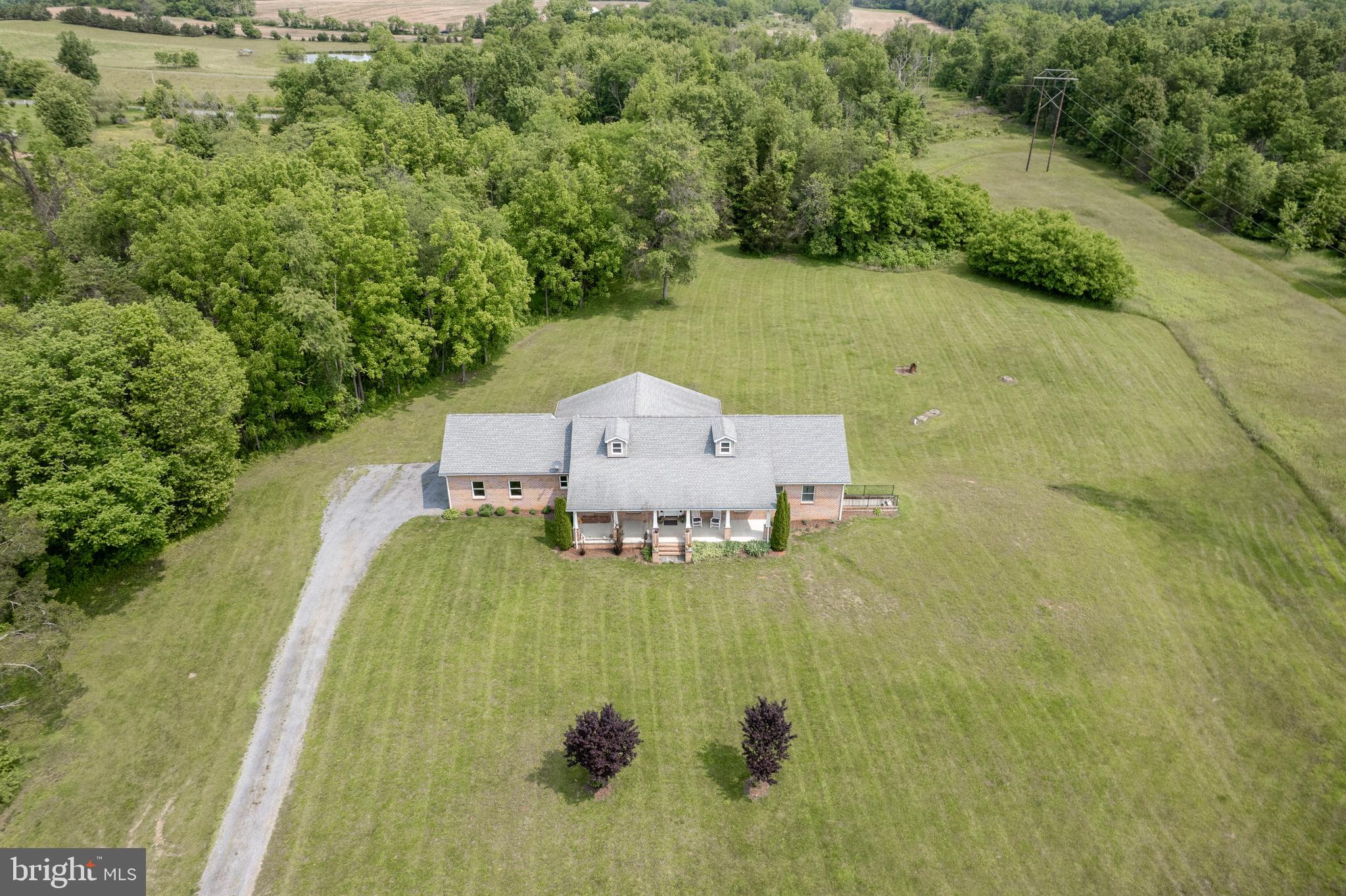 DEER CHASE - Residential