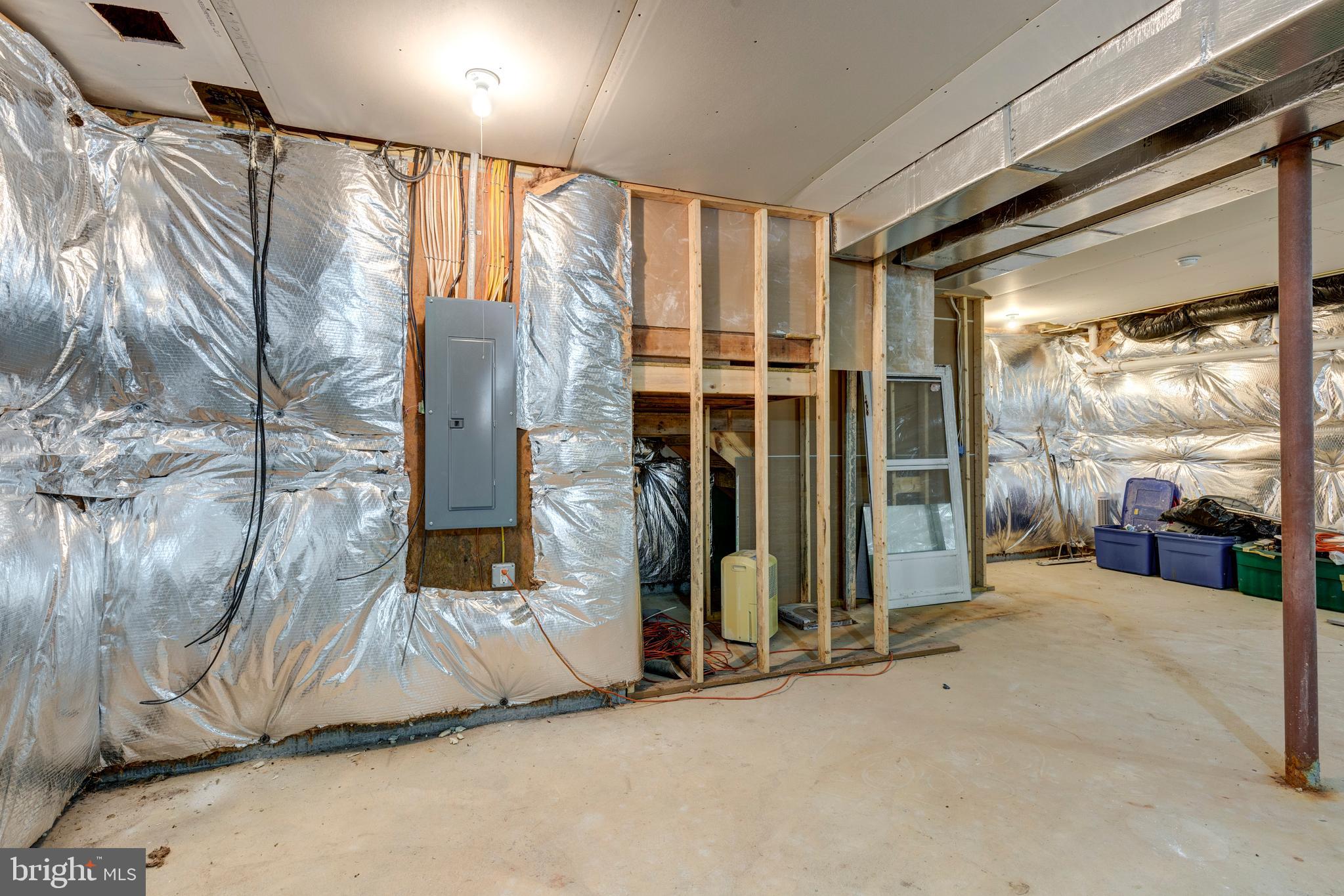 DEER CHASE - Residential