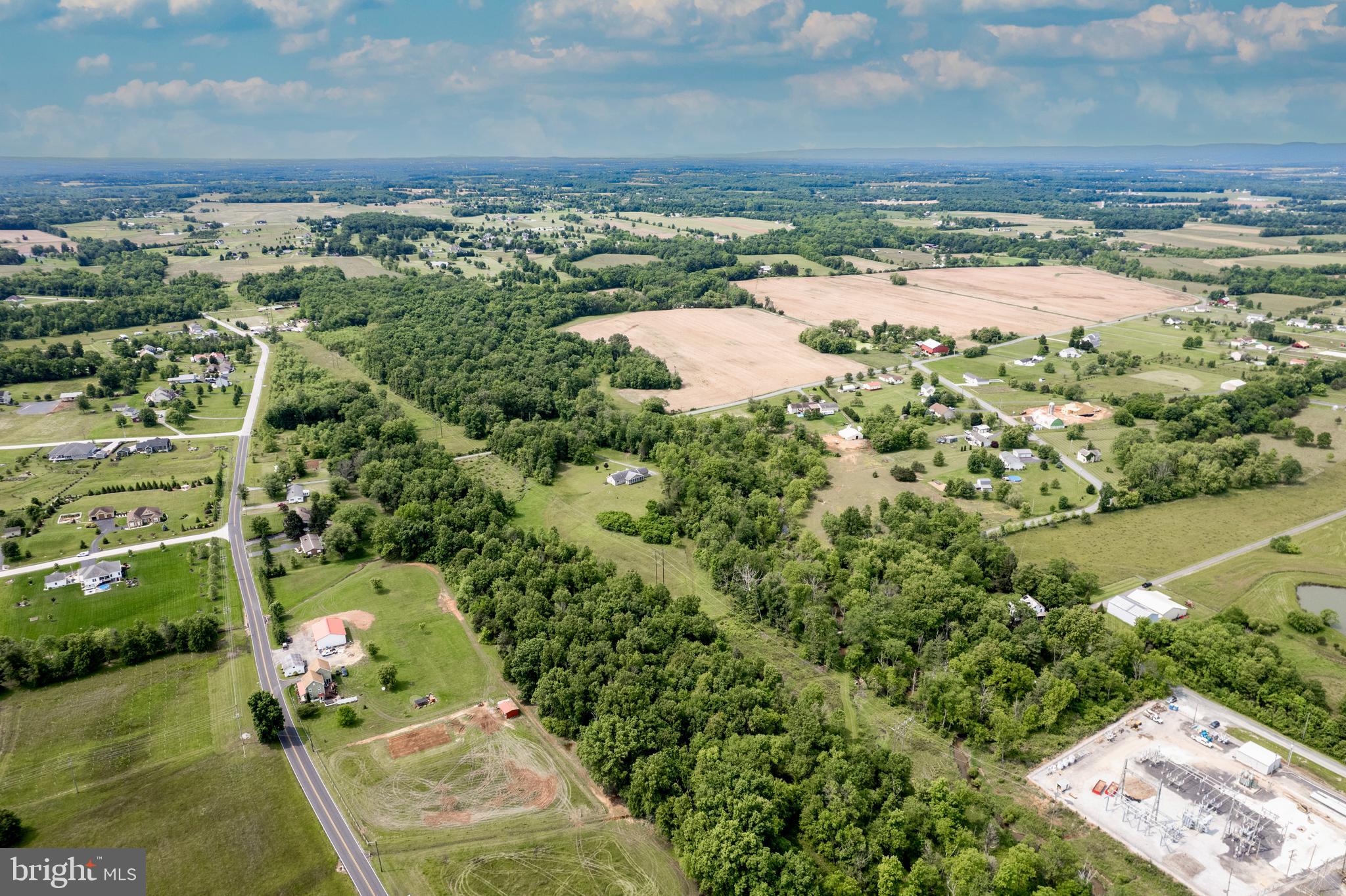 DEER CHASE - Residential