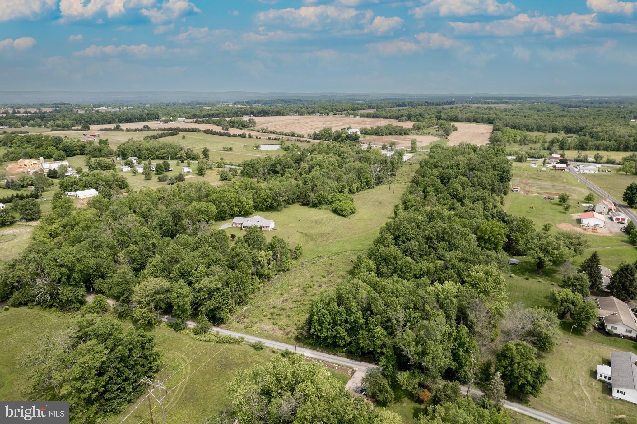 DEER CHASE - Residential