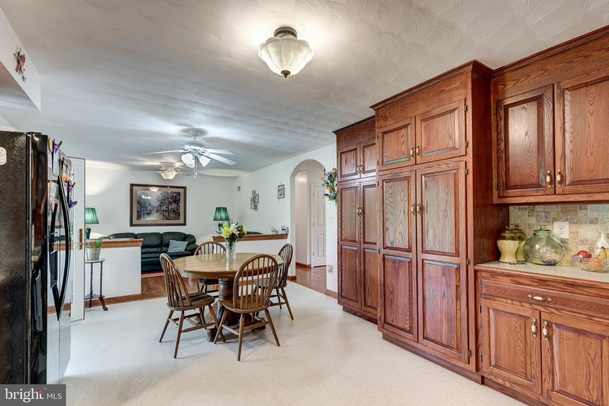 DEER CHASE - Residential