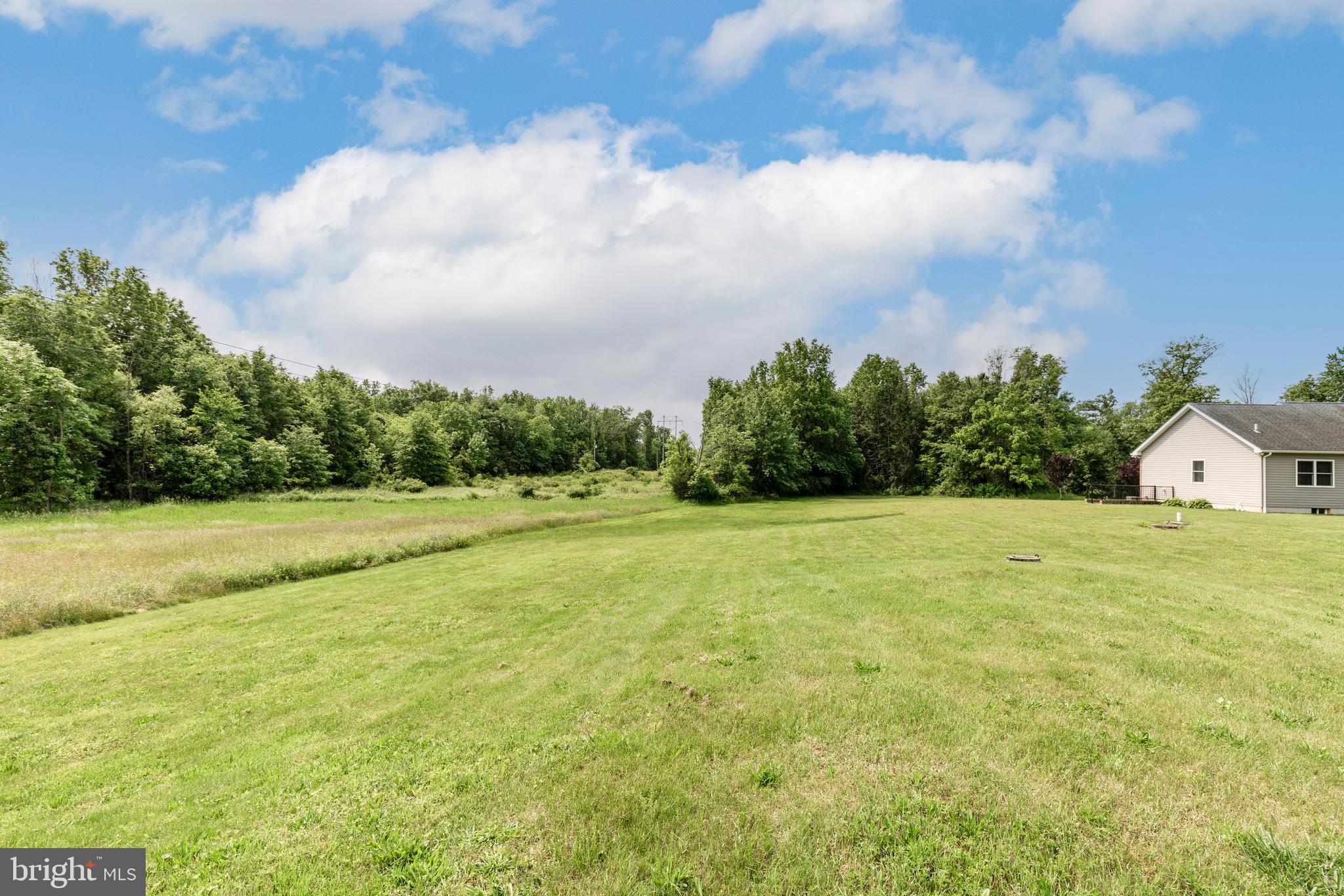 DEER CHASE - Residential