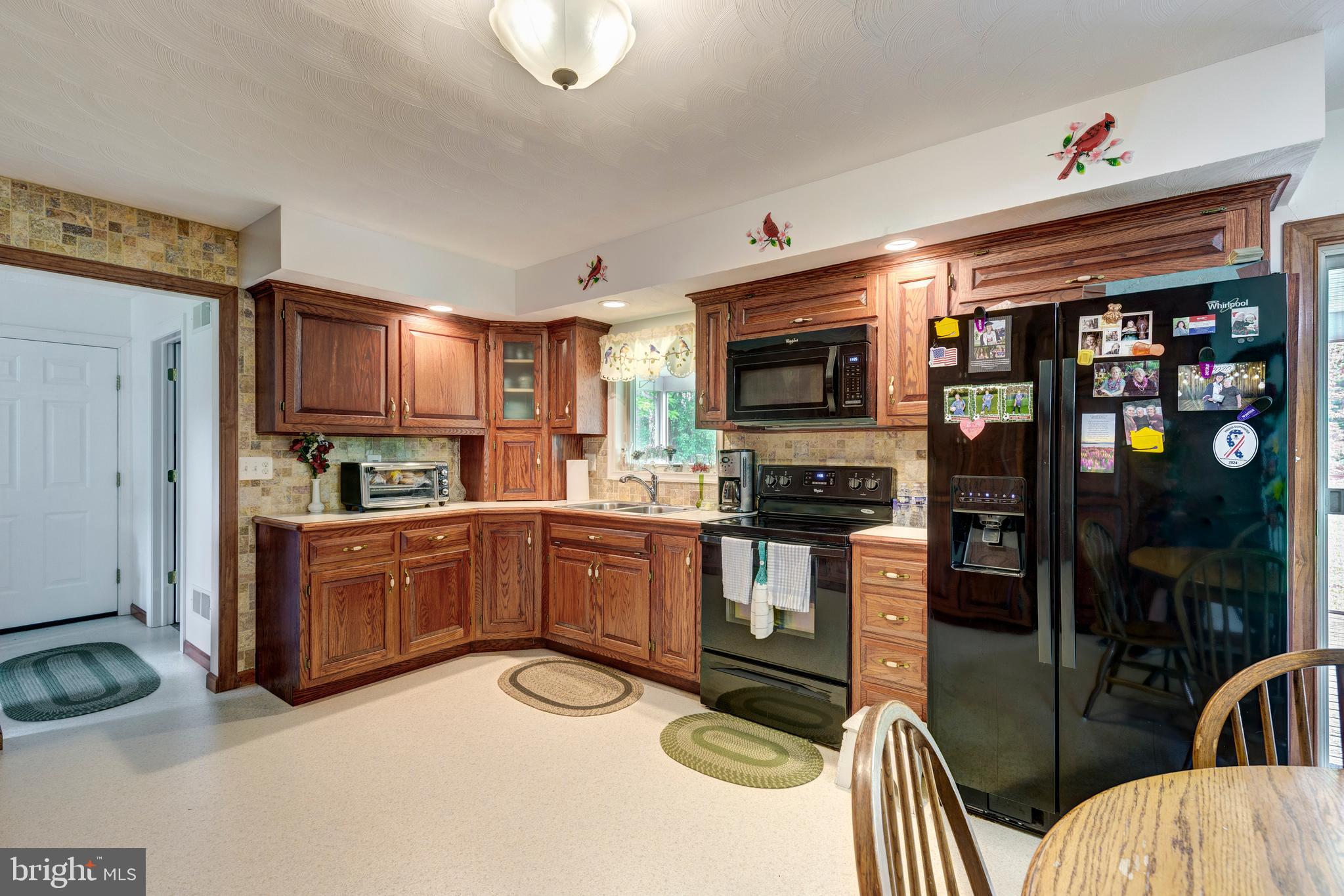 DEER CHASE - Residential