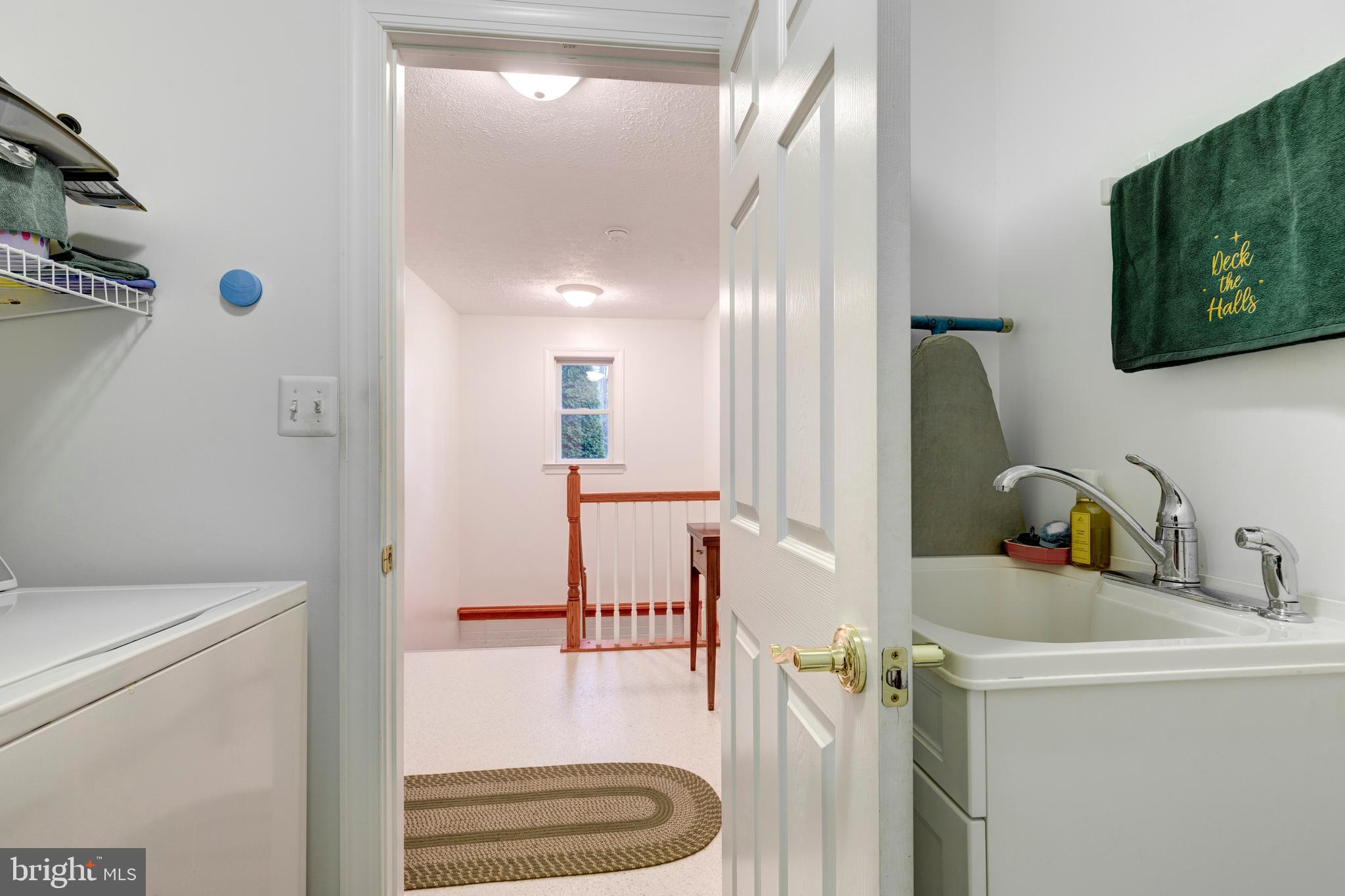 DEER CHASE - Residential