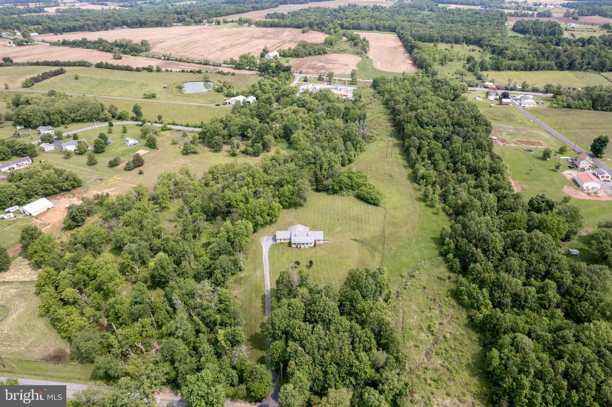DEER CHASE - Residential