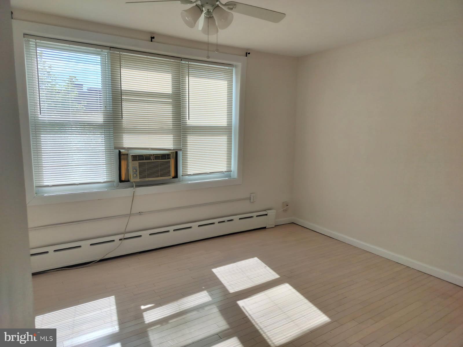 PHILADELPHIA (SOUTH) - Residential Lease