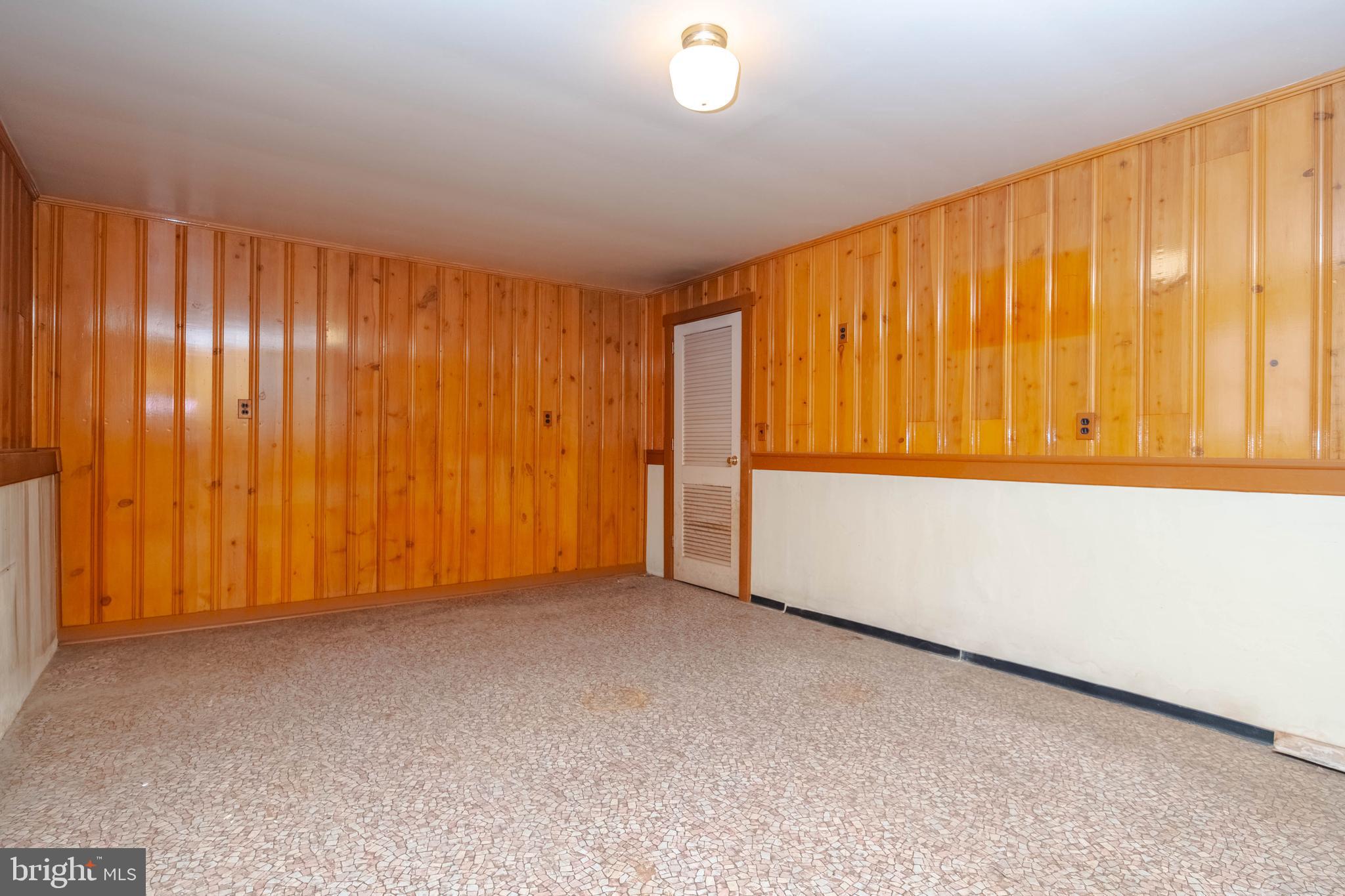 TWIN RIVER BEACH - Residential