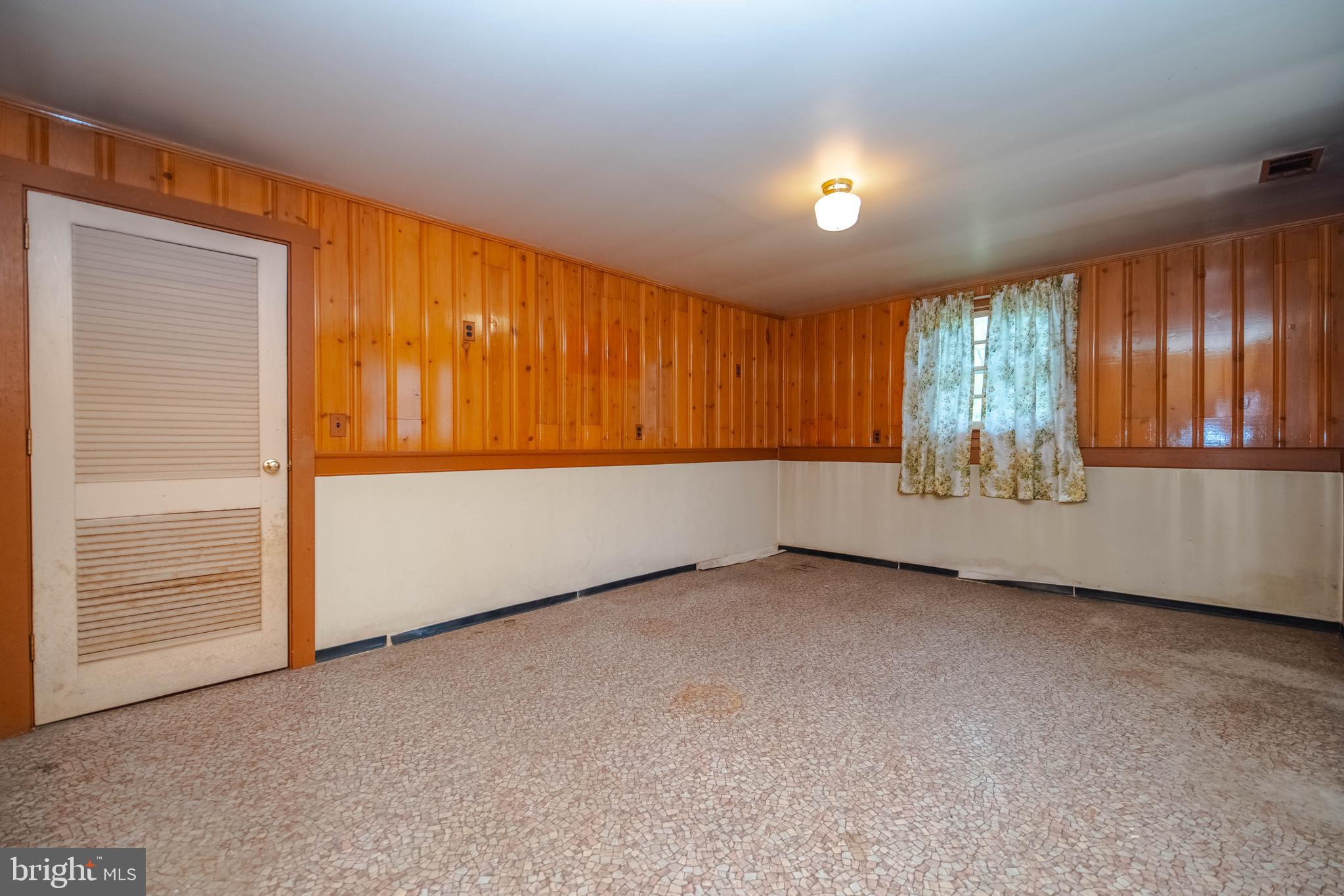 TWIN RIVER BEACH - Residential