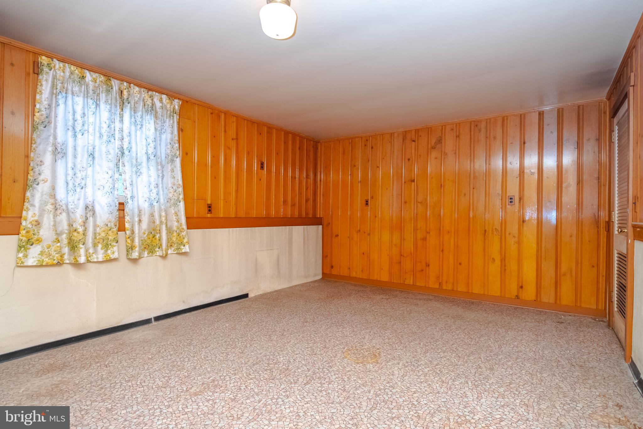 TWIN RIVER BEACH - Residential