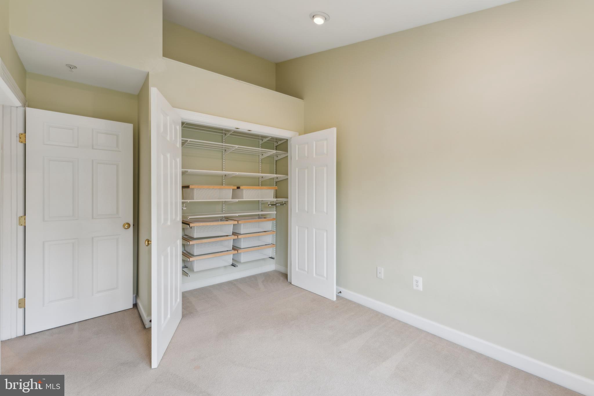 WHEATON OUT RES. (2) - Residential