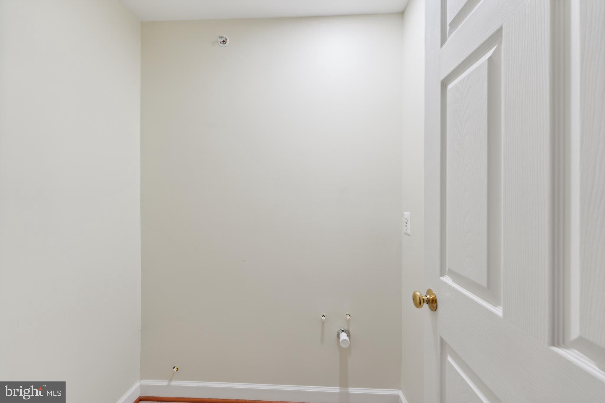 WHEATON OUT RES. (2) - Residential