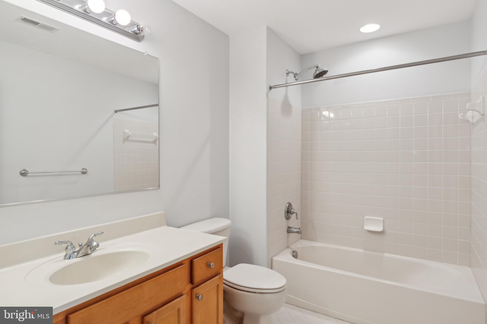 WHEATON OUT RES. (2) - Residential