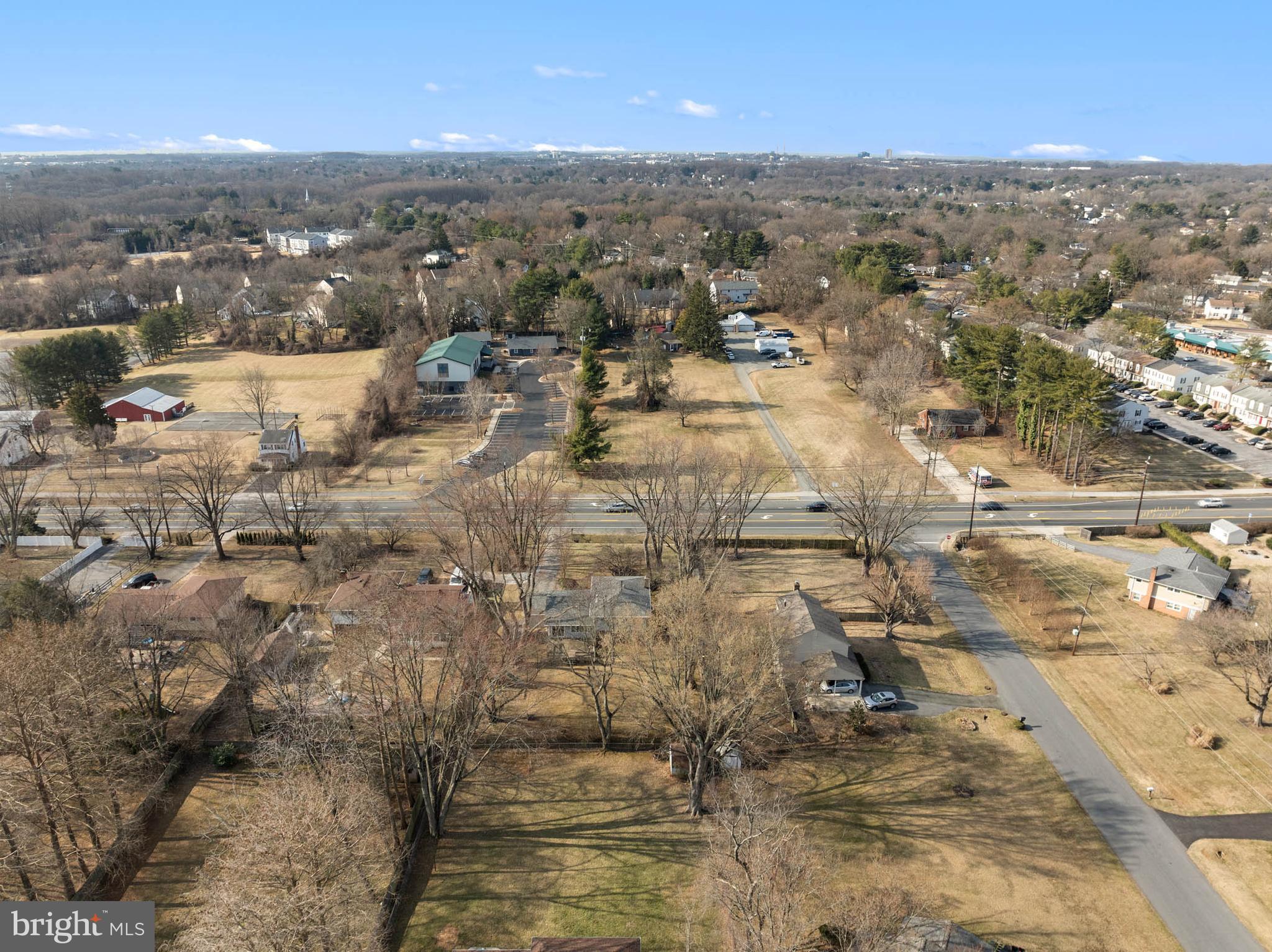 REDLAND KNOLLS - Residential