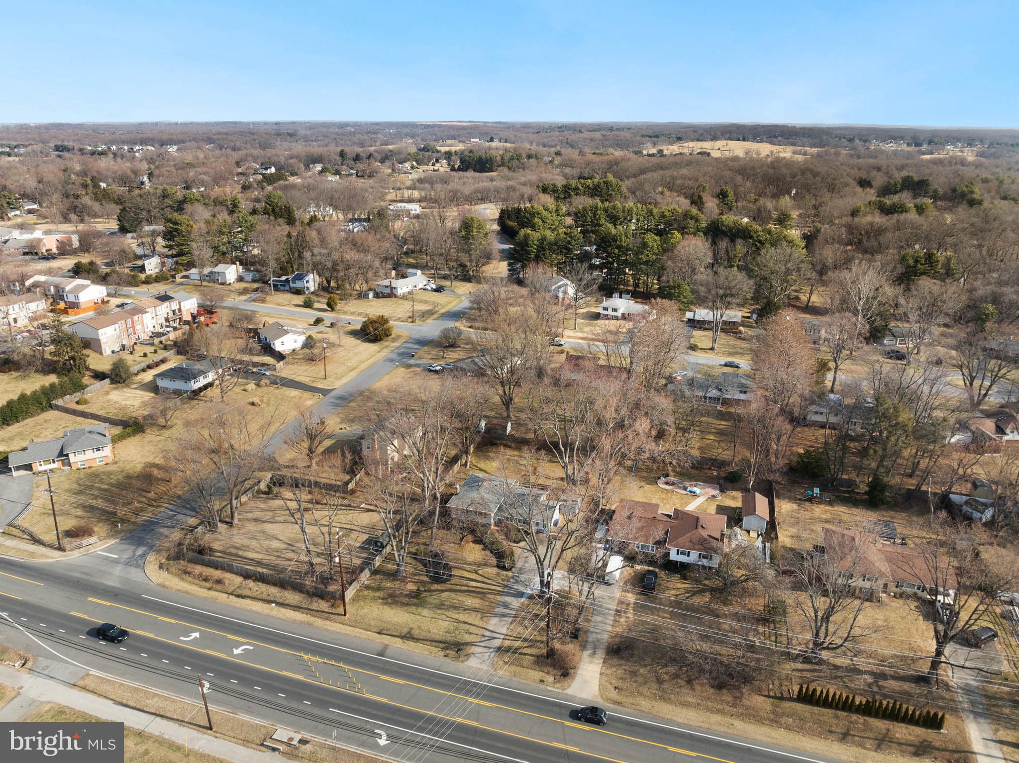 REDLAND KNOLLS - Residential