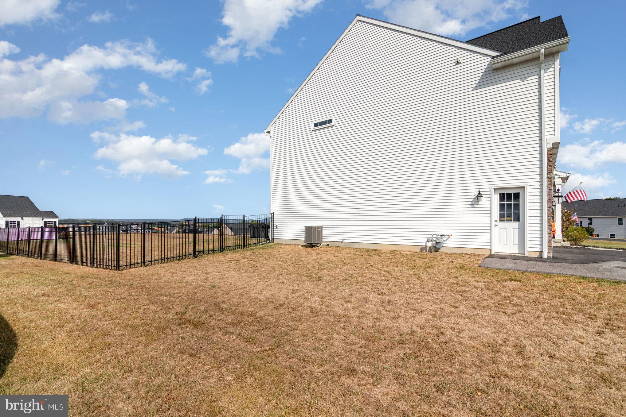 PARKVIEW @ BOILING SPRING - Residential