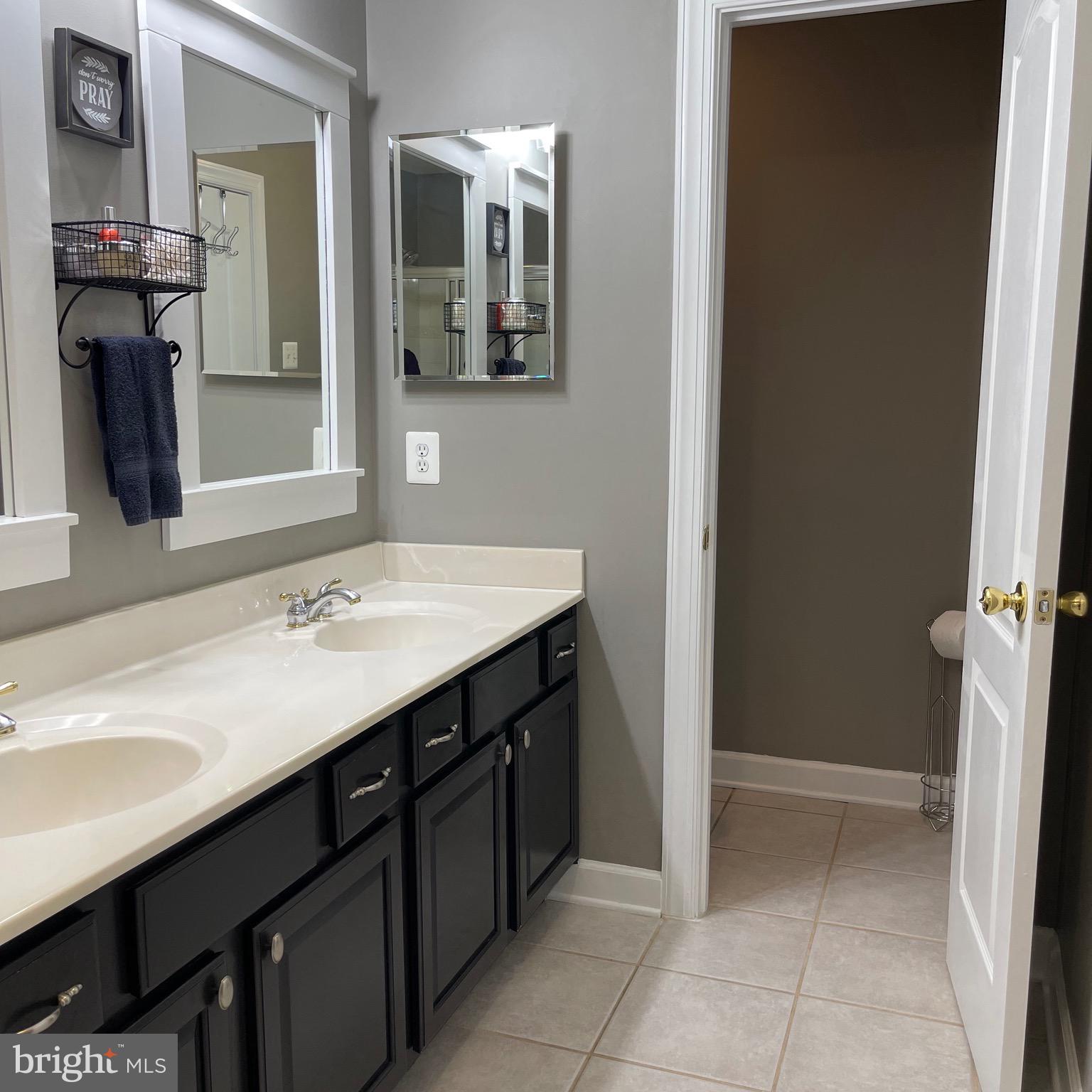 COLONIAL PARK - Residential