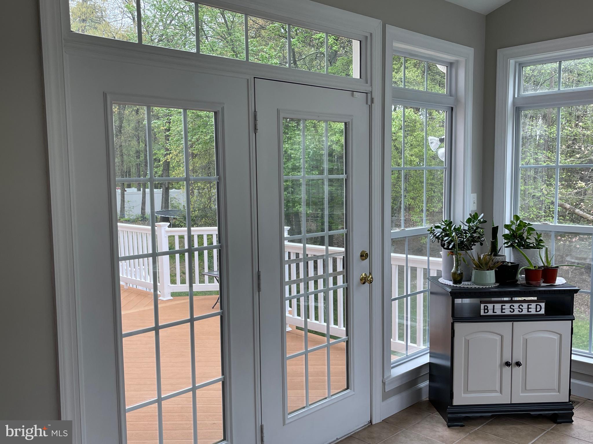 COLONIAL PARK - Residential