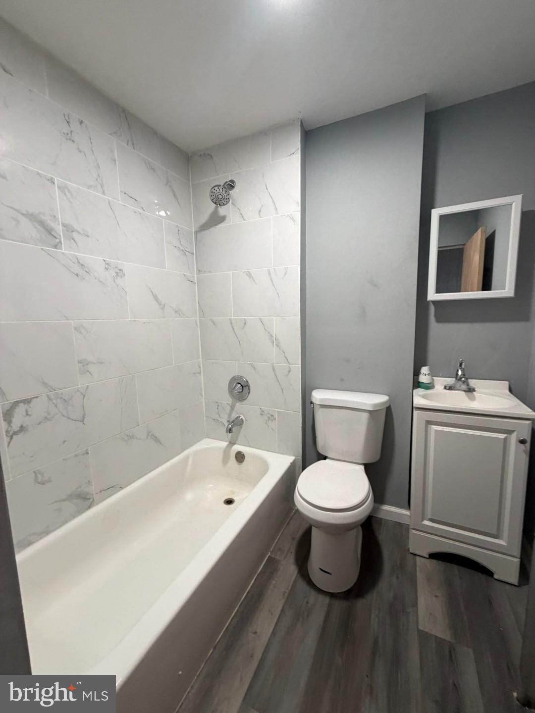 CLIFTON PARK - Residential