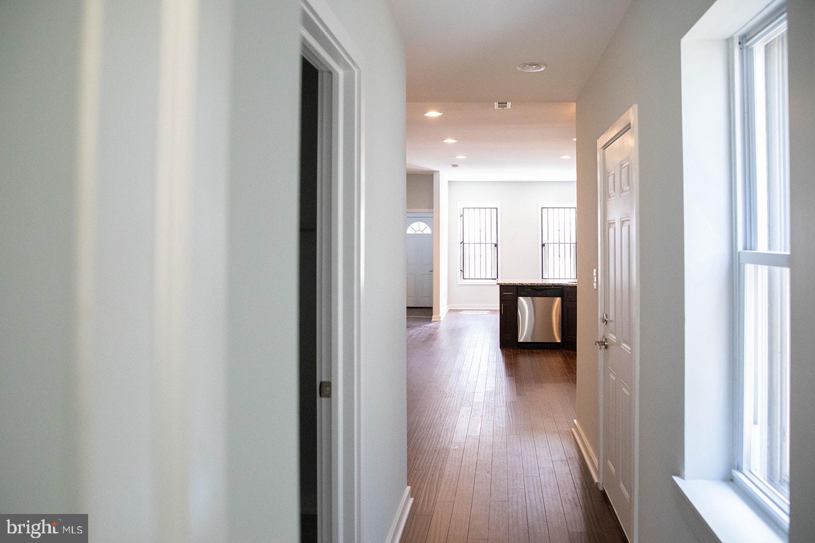 TEMPLE UNIVERSITY - Residential Lease