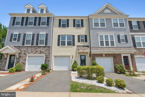 9924 WHITEMOSS DRIVE MANASSAS VA 20109