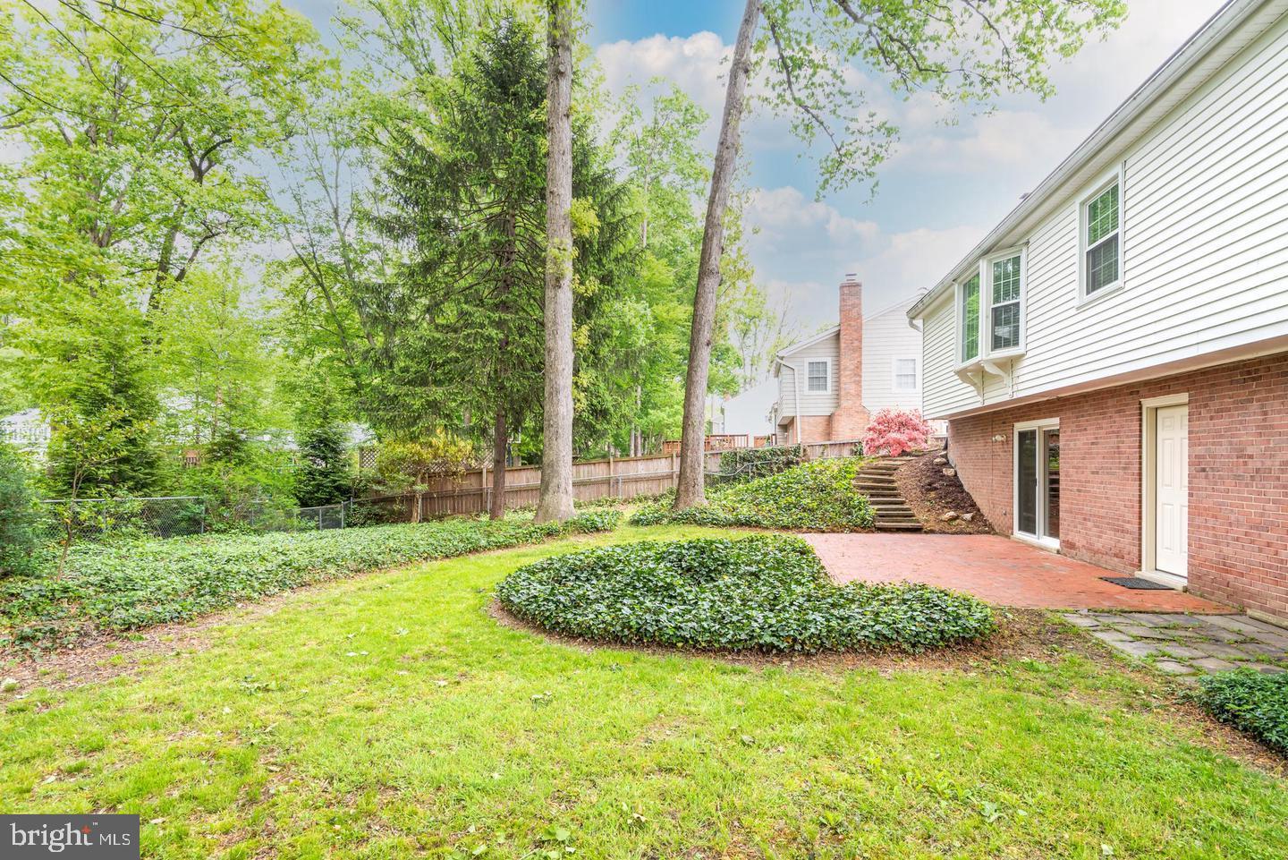 CARDINAL FOREST - Residential Lease